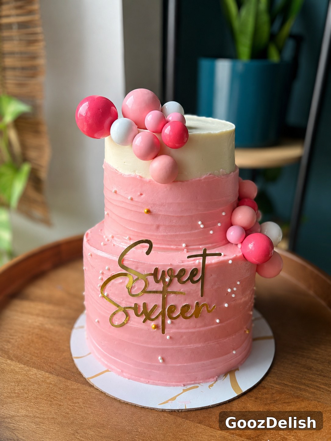 GoozDelish custom cake 19