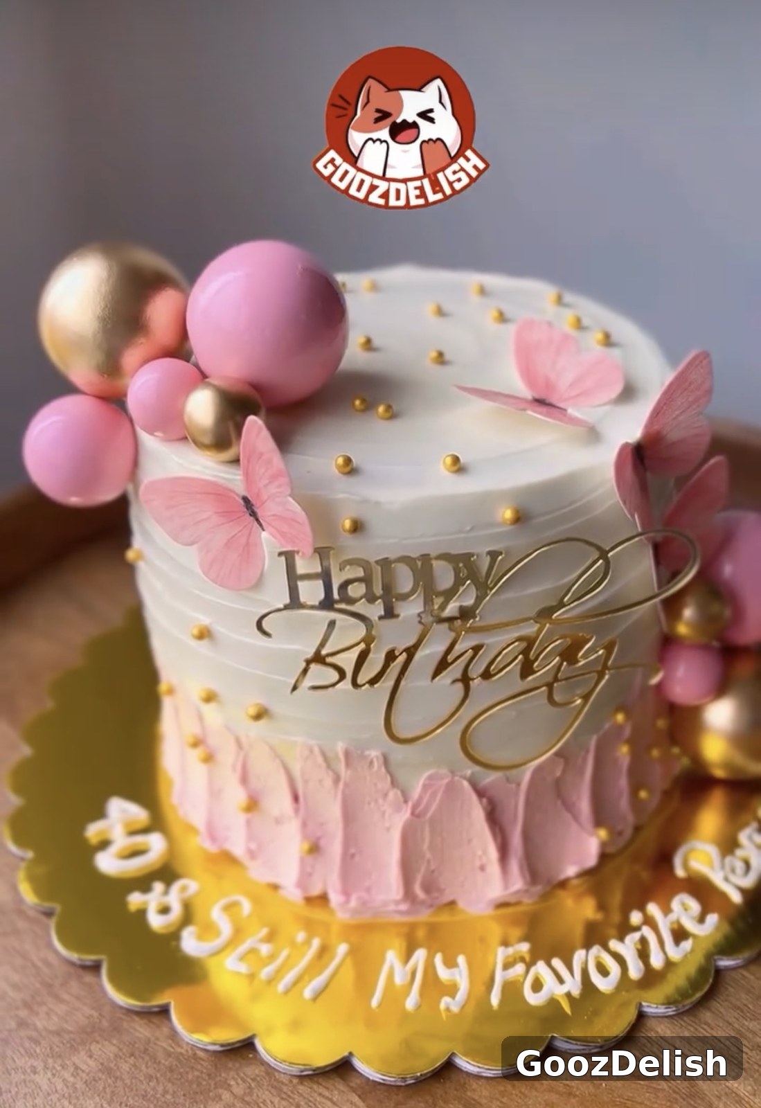GoozDelish custom cake 40